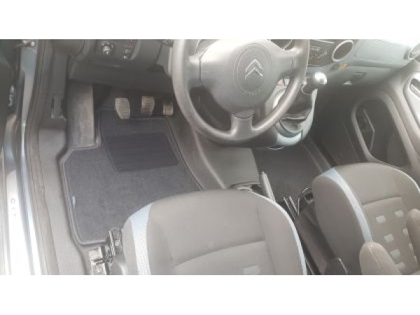 Πατάκια μοκέτα Petex για PEUGEOT Partner II / CITROEN Berlingo II (2008-2018) - 5 πορτο - 4τμχ.