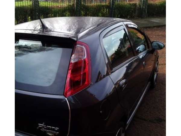 Ανεμοθραύστες Heko για Fiat Grande Punto / Evo (2006+) / PUNTO (2012+) 5 πορτο - 4 τμχ. εμπρός και πίσω