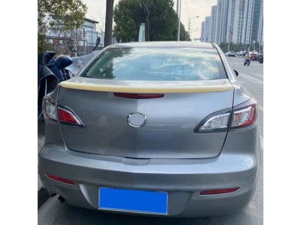 Αεροτομή πορτ μπαγκάζ για Mazda 6 (2011-2013) - μαύρη γυαλιστερή