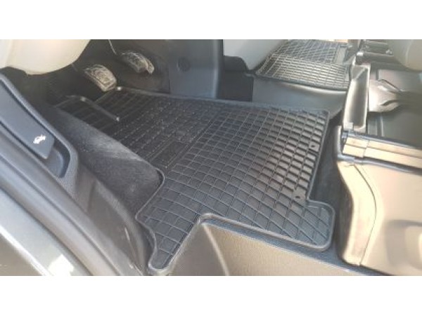 Λαστιχένια πατάκια Frogum για Ford Transit / Ford Custom (2012+) / Tourneo (2014+) - 3τμχ.