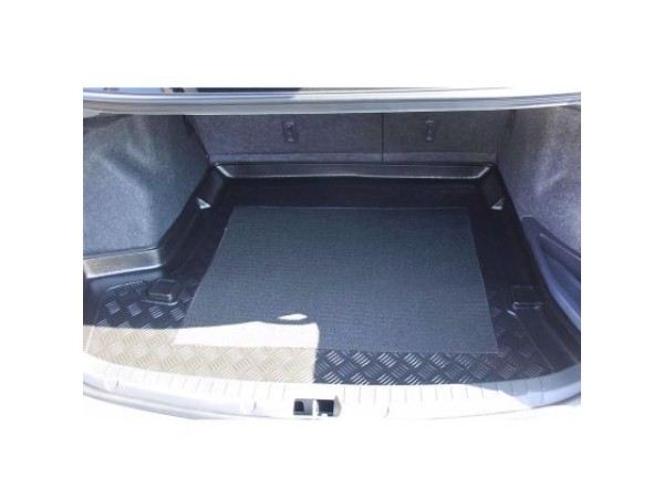 Πατάκι για πορτ - μπαγκάζ για Toyota Corolla (E140) Sedan 2007- 2013 - Aristar Standard - 1τμχ. Πατάκι για πορτ - μπαγκάζ για Toyota Corolla (E140) Sedan 2007- 2013 - Aristar Standard - 1τμχ.