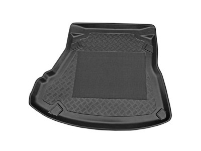 Πατάκι για πορτ - μπαγκάζ για Audi A4 Sedan 1995-2001 with reclinig back seat (back seat mong) without CD changer / Nagation on the left - Aristar Standard - 1τμχ.