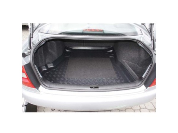 Πατάκι για πορτ - μπαγκάζ για Audi A4 Sedan 1995-2001 with reclinig back seat (back seat mong) without CD changer / Nagation on the left - Aristar Standard - 1τμχ.