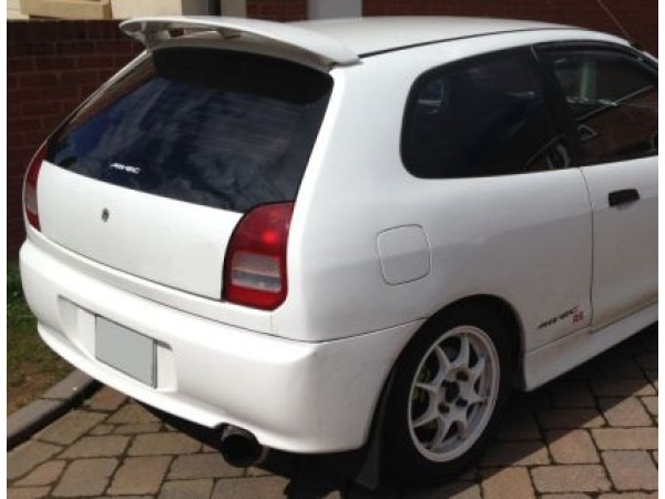 Αεροτομή οροφής για Mitsubishi Colt (1996-2004)