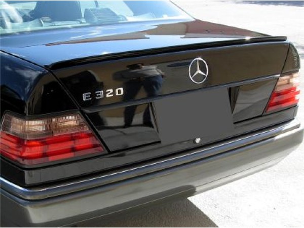 Lip spoiler για πορτ - μπαγκάζ για Mercedes W124