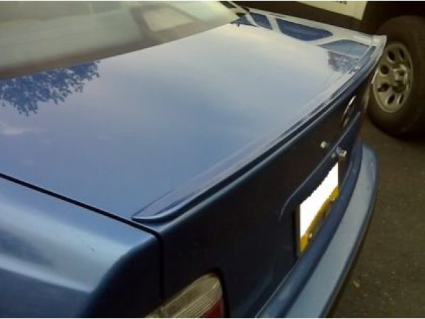 Lip spoiler για πορτ - μπαγκάζ για Mercedes W201
