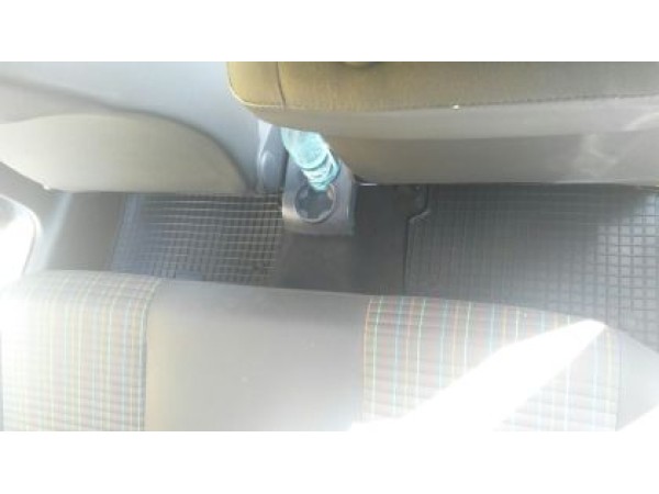 Λαστιχένια πατάκια Petex για VW Polo / Fox (2001-2009) - 4τμχ.