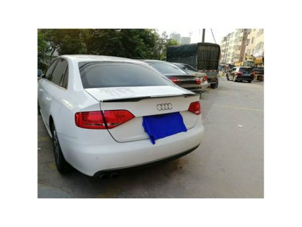 Αεροτομή πορτ μπαγκάζ για Audi A4 B8 (2009-2012) M4 Style - μαύρη γυαλιστερή