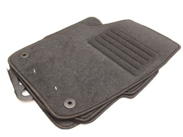 Πατάκια μοκέτα Petex για Vw Polo (2001-2009) με στρόγγυλα κουμπώματα - 4τμχ.