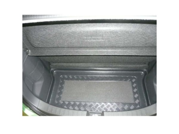 Πατάκι για πορτ - μπαγκάζ για Opel / Suzuki Agila B / Splash 5 doors 2008- Low - Aristar Standard - 1τμχ. Πατάκι για πορτ - μπαγκάζ για Opel / Suzuki Agila B / Splash 5 doors 2008- Low - Aristar Standard - 1τμχ.