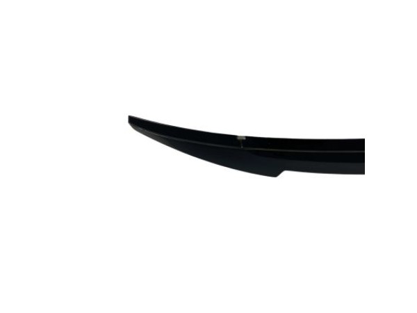 Αεροτομή πορτ μπαγκάζ για Volkswagen Jetta (2012-2018) M4 Style - μαύρη γυαλιστερή