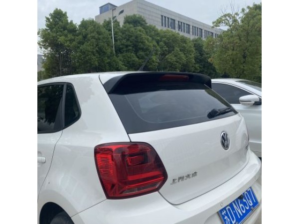 Αεροτομή οροφής για Volkswagen Polo (2011-2017) - GTI Style - μαύρη γυαλιστερή