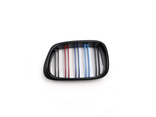 Καρδιές μάσκας για BMW E39 (1995-2003) με διπλή γρίλια - tri color - 2τμχ.