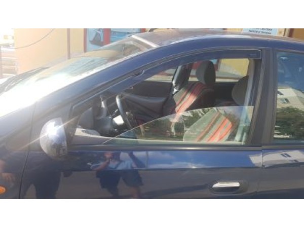 Ανεμοθραύστες Heko για Nissan Almera / Tino (2000-2006) 5 πορτο - 2 τμχ. εμπρός