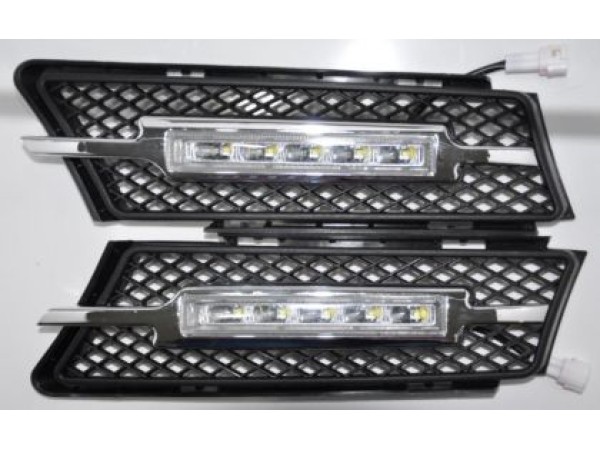 Φώτα ημέρας στη θέση για τα προβολάκια BMW E90 / E91 (2005-2008) - μαύρα