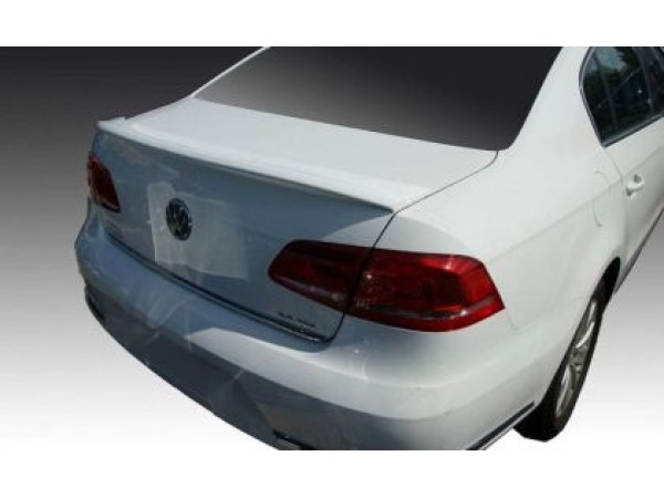 Αεροτομή πορτ - μπαγκάζ για VW Passat (2010+)