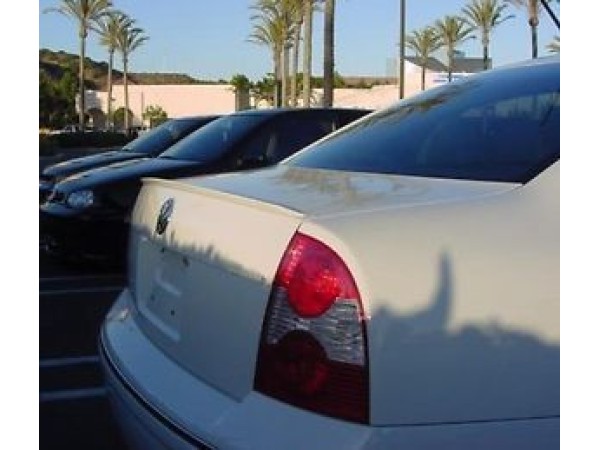 Lip spoiler για πορτ - μπαγκάζ για Vw Passat B5 / B5.5 (1997-2005)