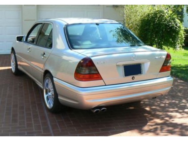 Lip spoiler για πορτ - μπαγκάζ για Mercedes W202