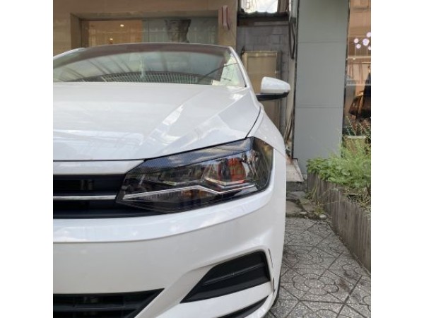Φρυδάκια φαναριών για Volkswagen Polo (2019+) - μαύρα γυαλιστερά